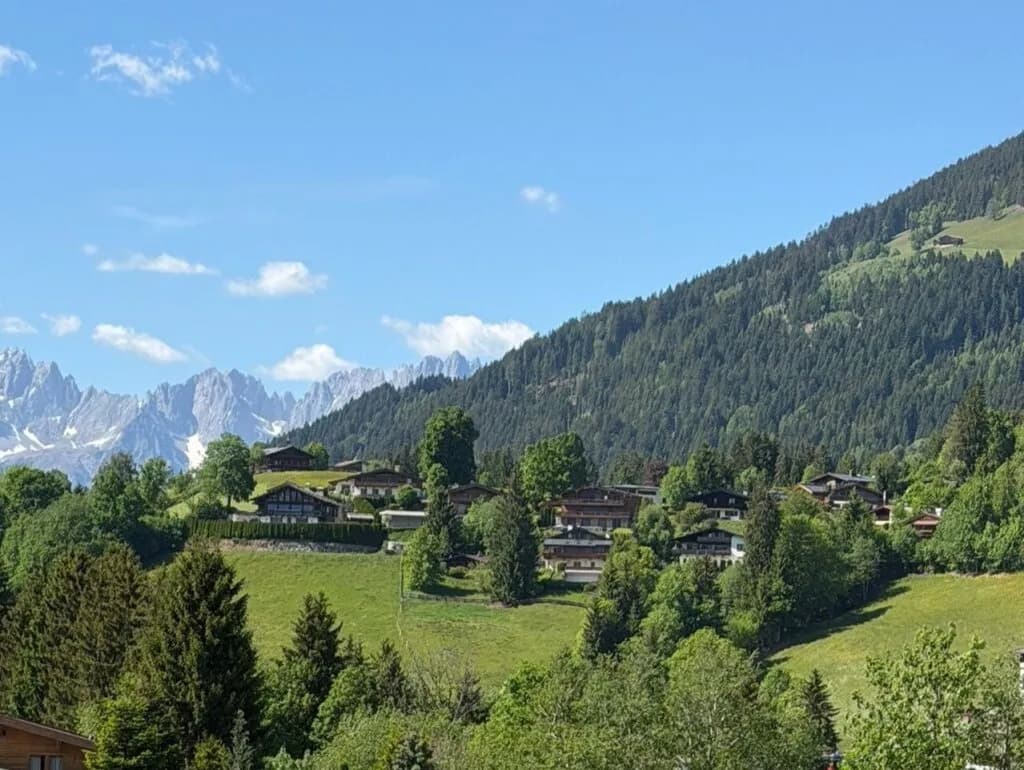 Immobilie kaufen in Kitzbühel – 290 m², € 6.950.000 – Bild 2 von 4