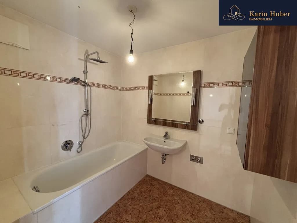 2-Zimmer-Wohnung kaufen in Tulln – 77 m², € 255.000 – Bild 6 von 11