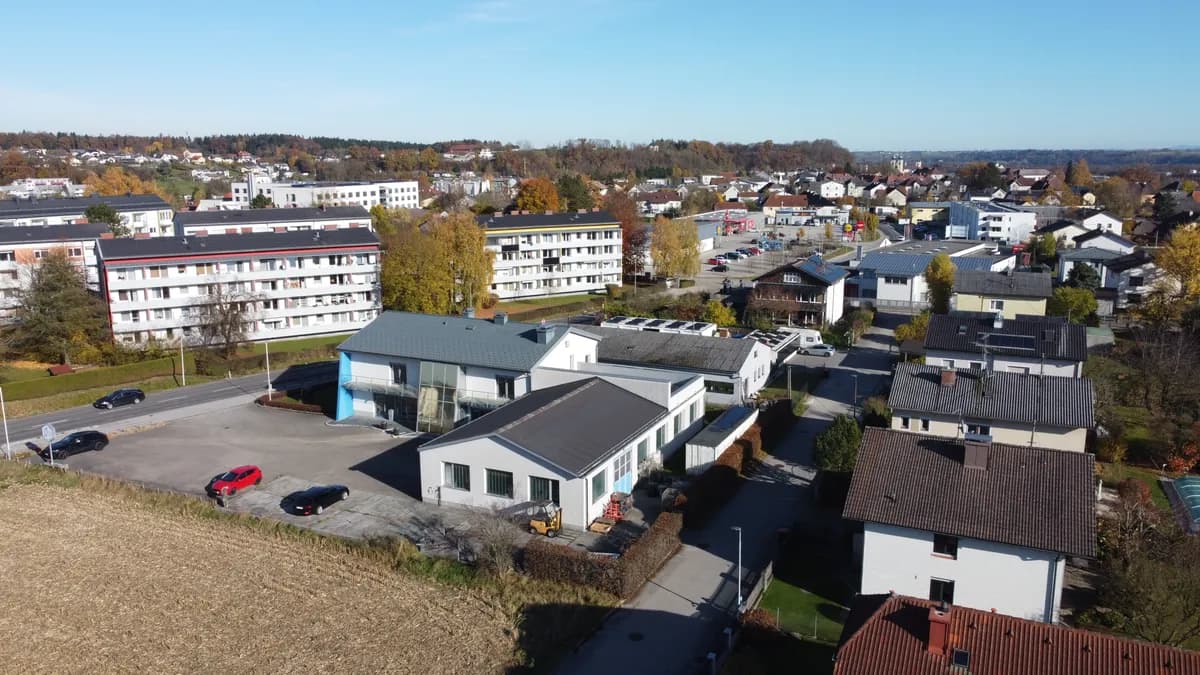 Gewerbeimmobilie mieten in Wels-Land – 100 m², € 1.320 – Bild 2 von 9