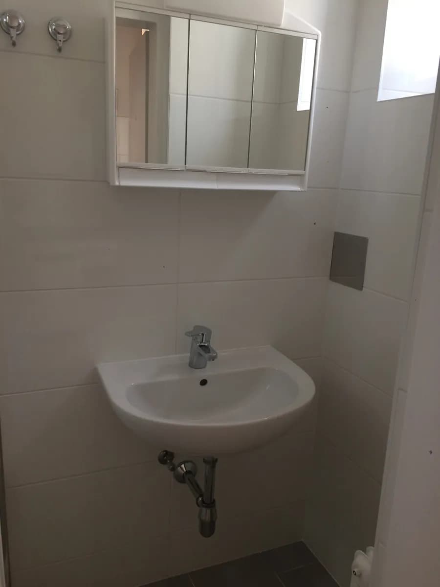 4-Zimmer-Wohnung mieten in Wien – 56 m², € 490 – Bild 8 von 12