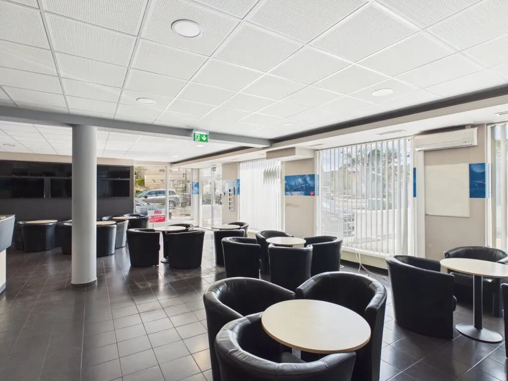 Gewerbeimmobilie mieten in Linz – 189 m² – Bild 2 von 11