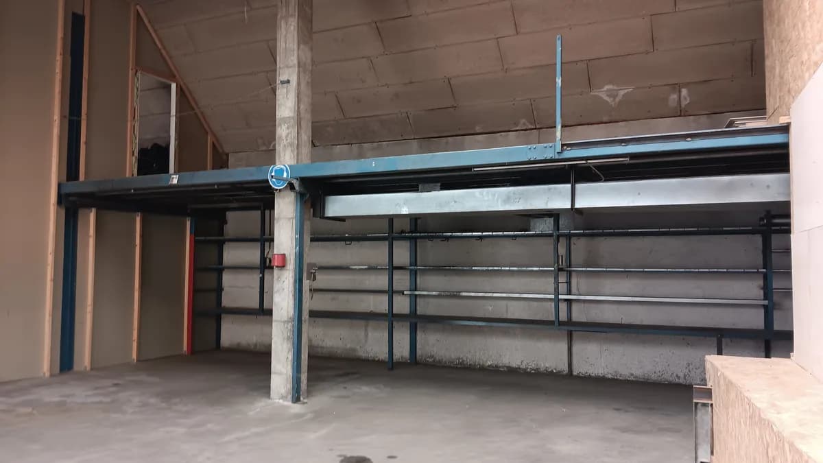 Gewerbeimmobilie mieten in Leibnitz – 90 m², € 320