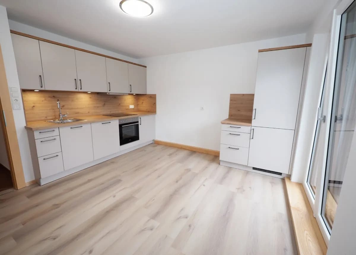 3-Zimmer-Wohnung mieten in Vöcklabruck – 49,4 m², € 850 – Bild 1 von 8