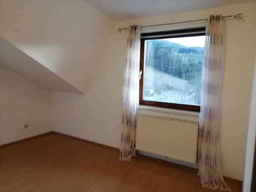 Wohnung mieten in Neunkirchen – 60 m², € 407 – Bild 5 von 10