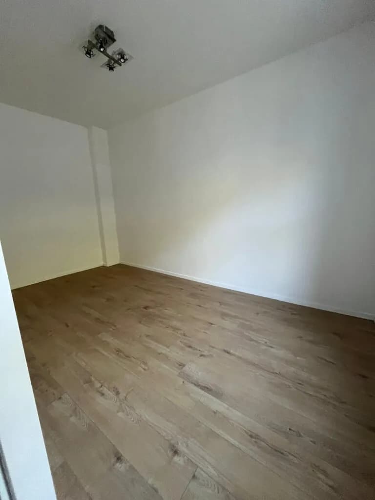 Wohnung kaufen in Neunkirchen – 77 m², € 144.000 – Bild 2 von 14