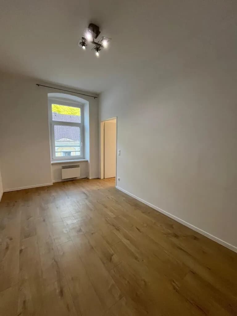 Wohnung kaufen in Neunkirchen – 77 m², € 144.000 – Bild 3 von 14
