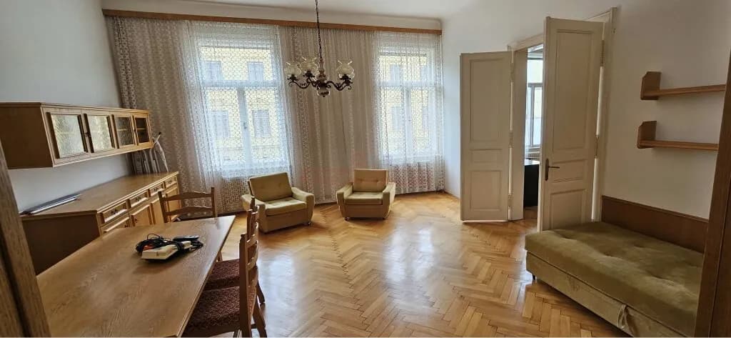 4-Zimmer-Wohnung mieten in Graz – 133 m², € 1.252 – Bild 3 von 12