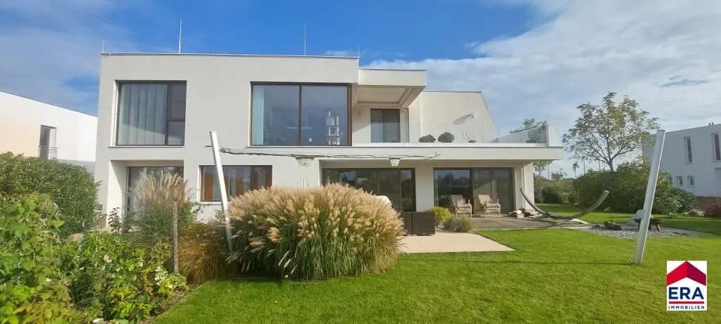 6-Zimmer-Immobilie kaufen in Neusiedl am See – 286,76 m² – Bild 2 von 33