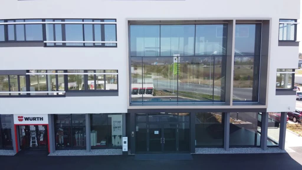 Gewerbeimmobilie mieten in Baden – 280 m², € 6.731 – Bild 2 von 15