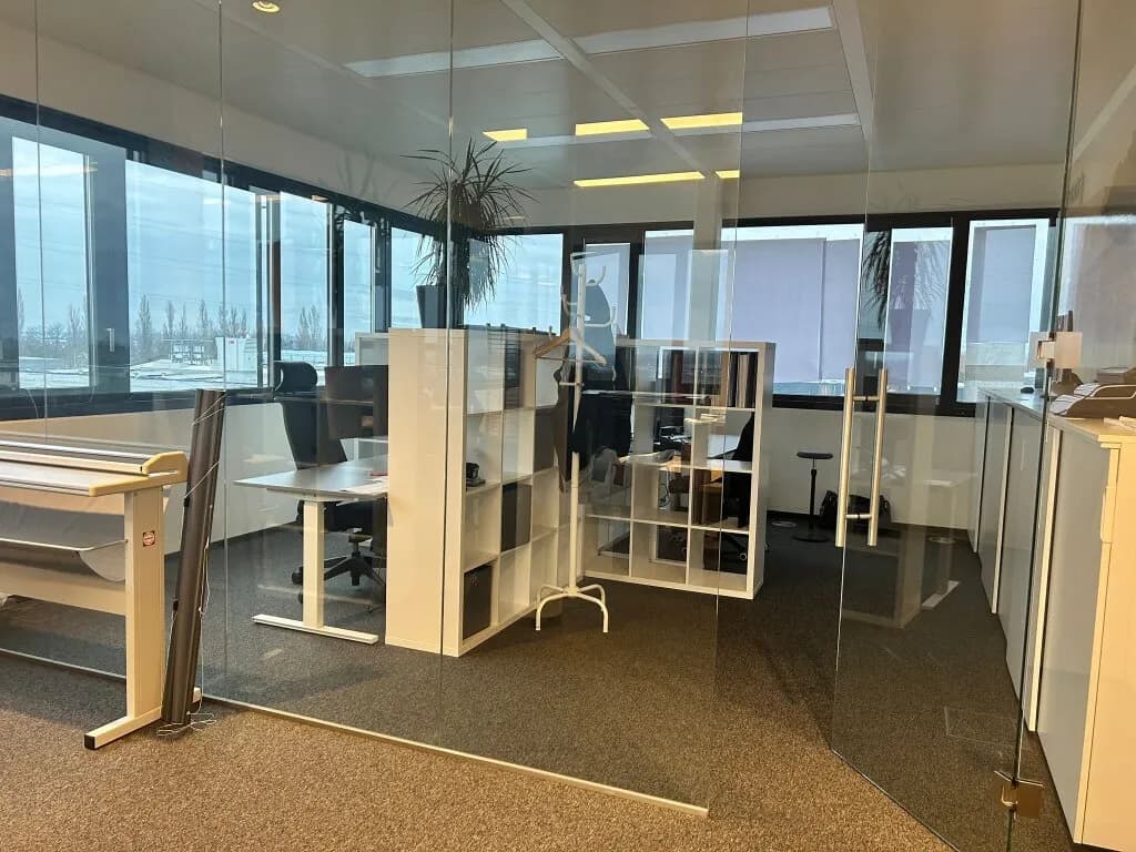 Gewerbeimmobilie mieten in Baden – 280 m², € 6.731 – Bild 13 von 15