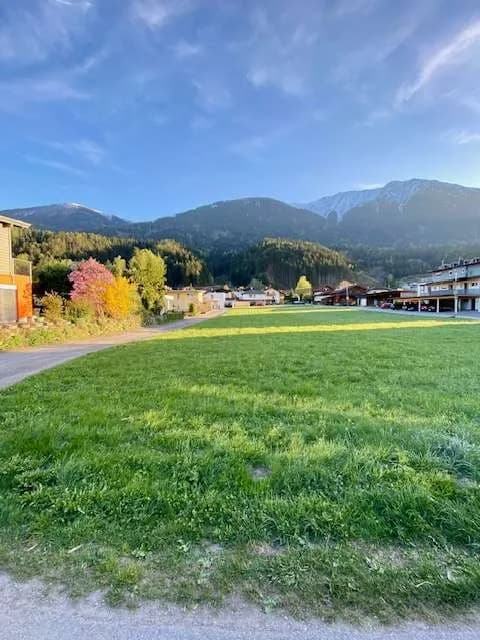 Grundstück kaufen in Innsbruck-Land – 403 m², € 430.000
