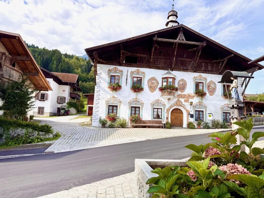 Gewerbeimmobilie kaufen in Innsbruck-Land – 603 m², € 850.000