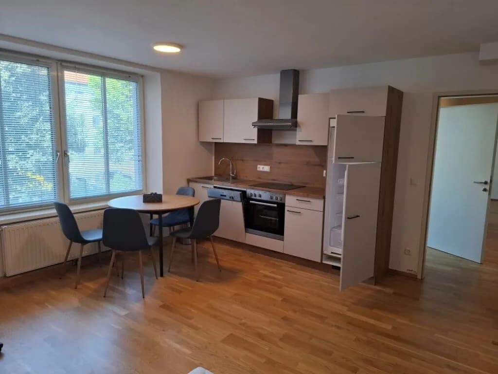 2-Zimmer-Wohnung mieten in Bruck-Mürzzuschlag – 57 m², € 726