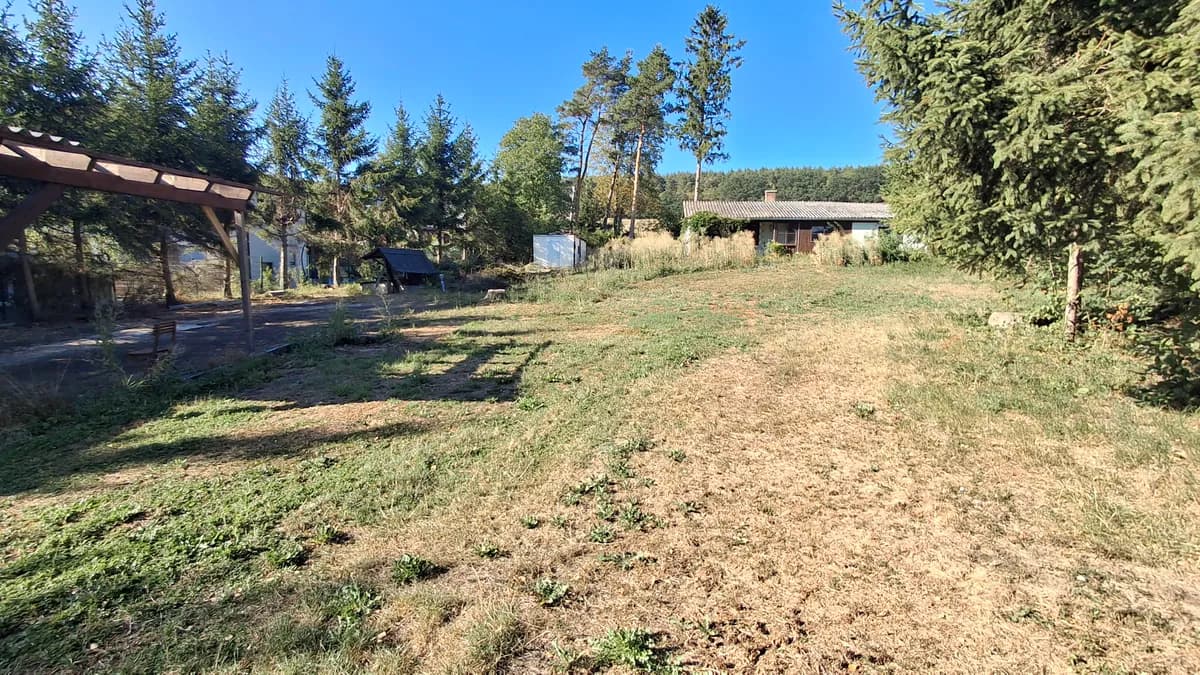 Grundstück kaufen in Baden – 2 834 m², € 1.150.000