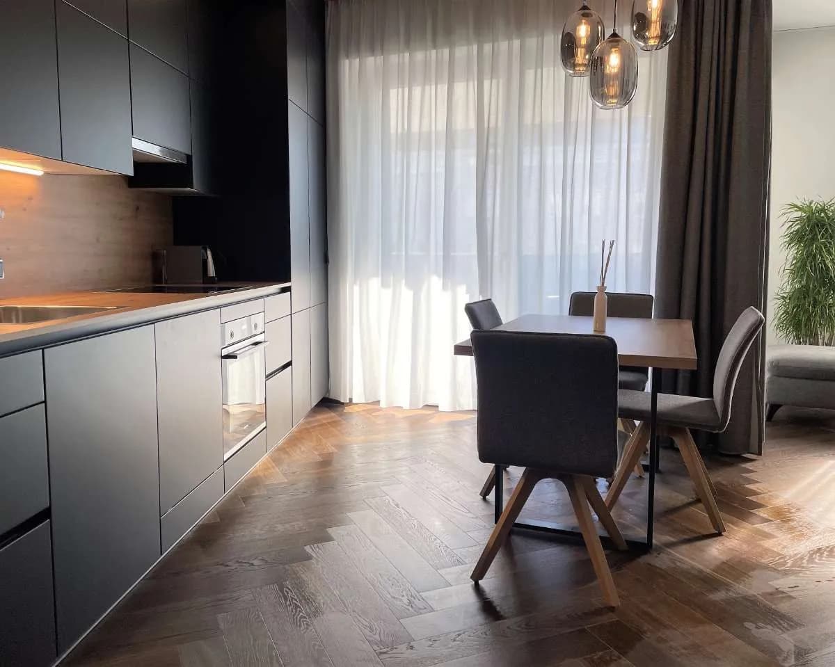 1-Zimmer-Wohnung mieten in Linz Land – 42 m², € 1.350