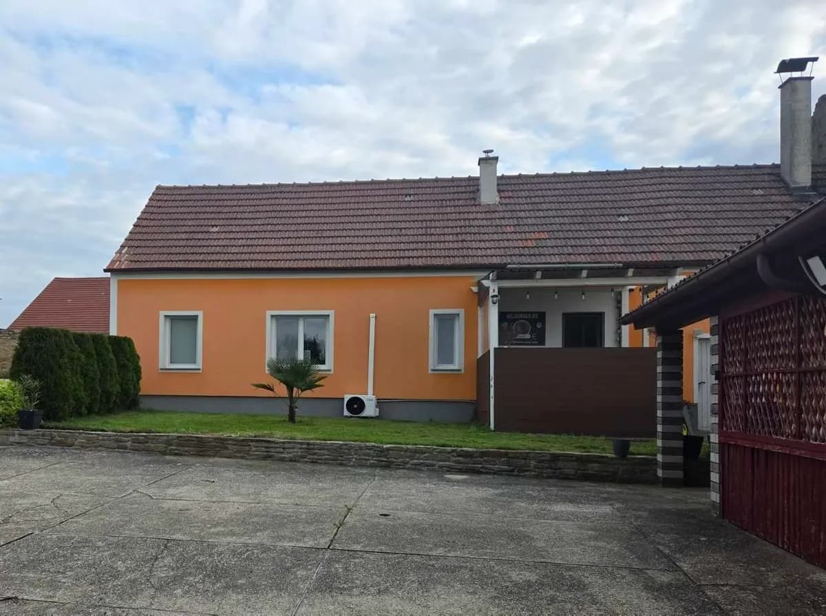 3-Zimmer-Haus kaufen in Horn – 80 m², € 169.000