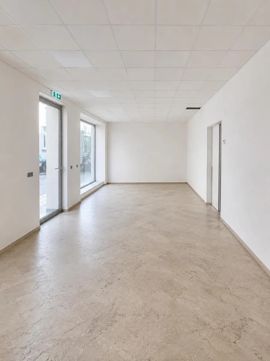 Gewerbeimmobilie mieten in Wien – 153 m², € 1.709