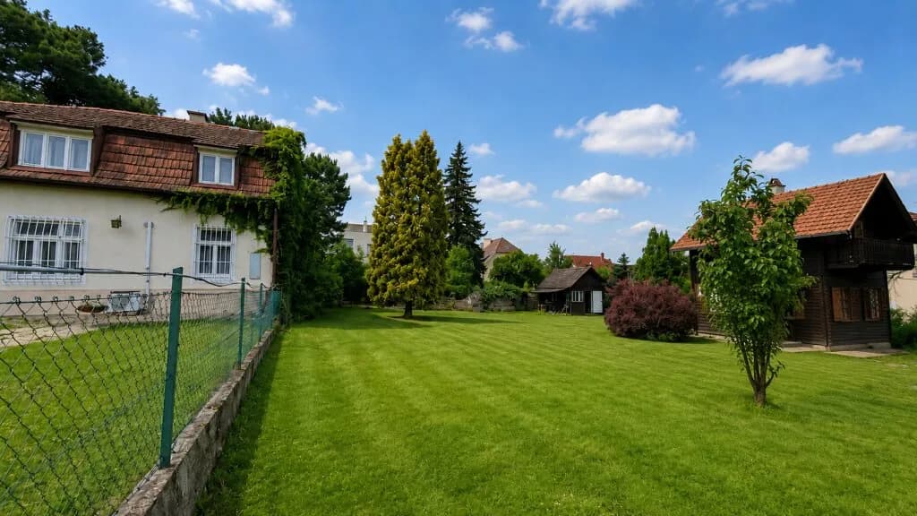 Grundstück kaufen in Wien – 892 m², € 1.399.000