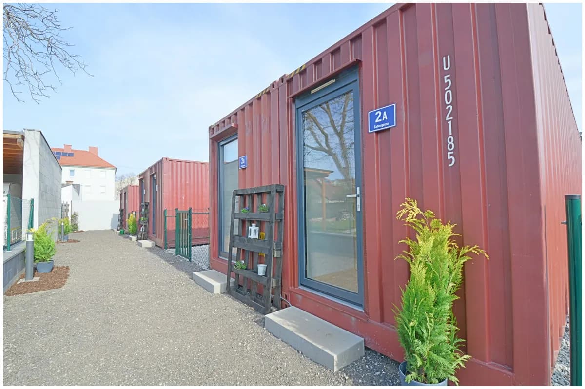 Wohnung mieten in Neunkirchen – 23 m², € 492
