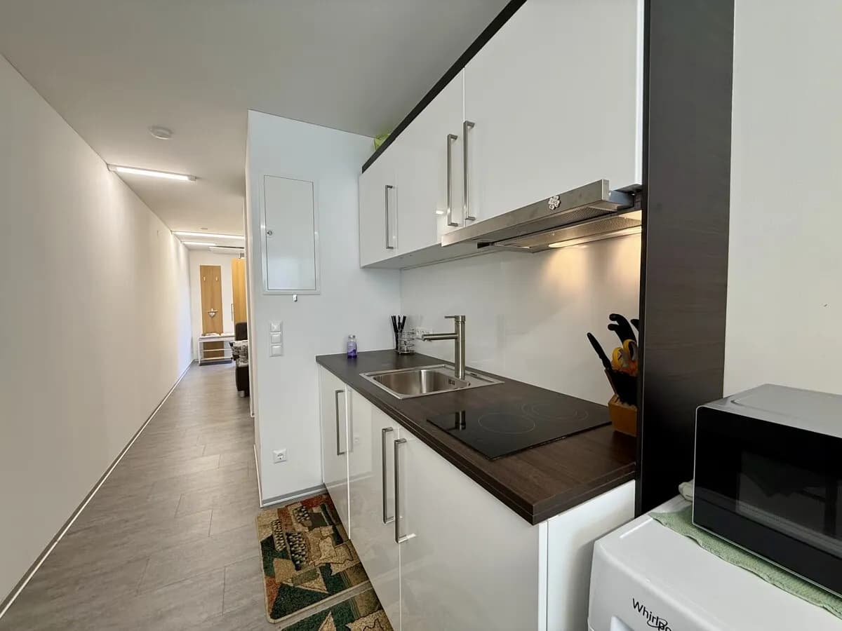 Wohnung mieten in Neunkirchen – 23 m², € 448