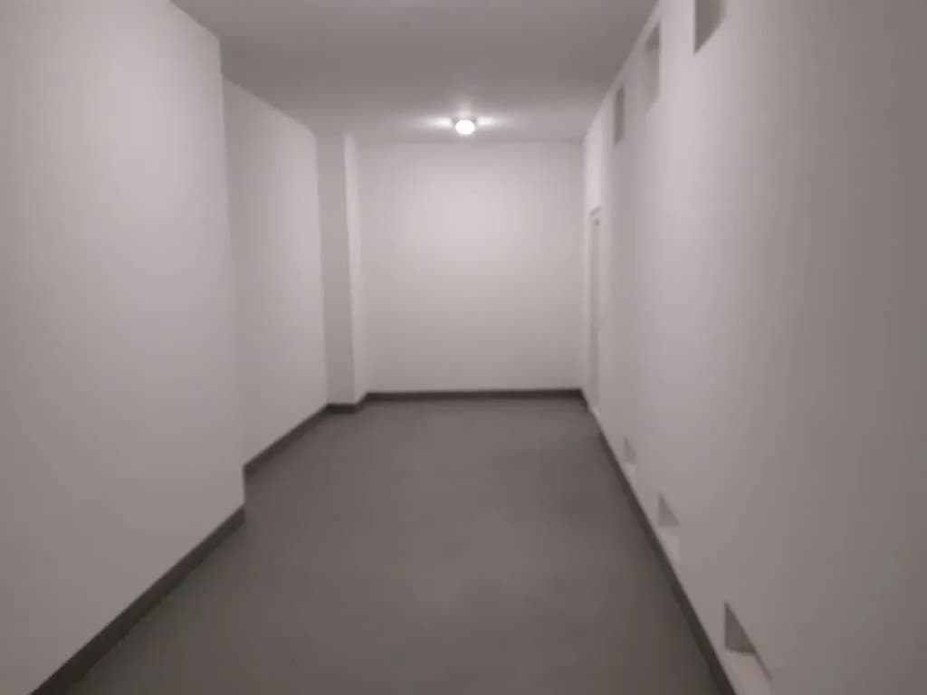 1-Zimmer-Gewerbeimmobilie mieten in Wien – 24 m², € 385