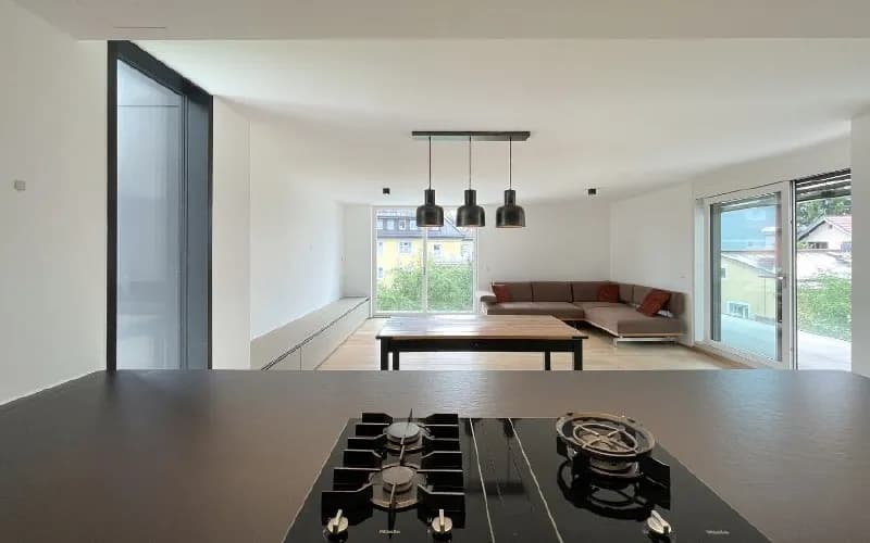 4-Zimmer-Wohnung mieten in Salzburg Stadt – 104 m², € 2.600