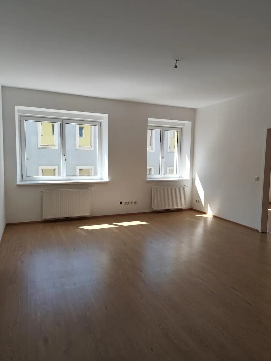 3-Zimmer-Wohnung mieten in Linz – 85 m², € 996