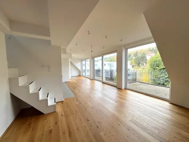 4-Zimmer-Wohnung mieten in Wien – 137 m², € 2.195