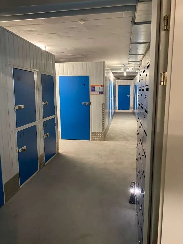 1-Zimmer-Gewerbeimmobilie mieten in Wien – 1 m², € 10