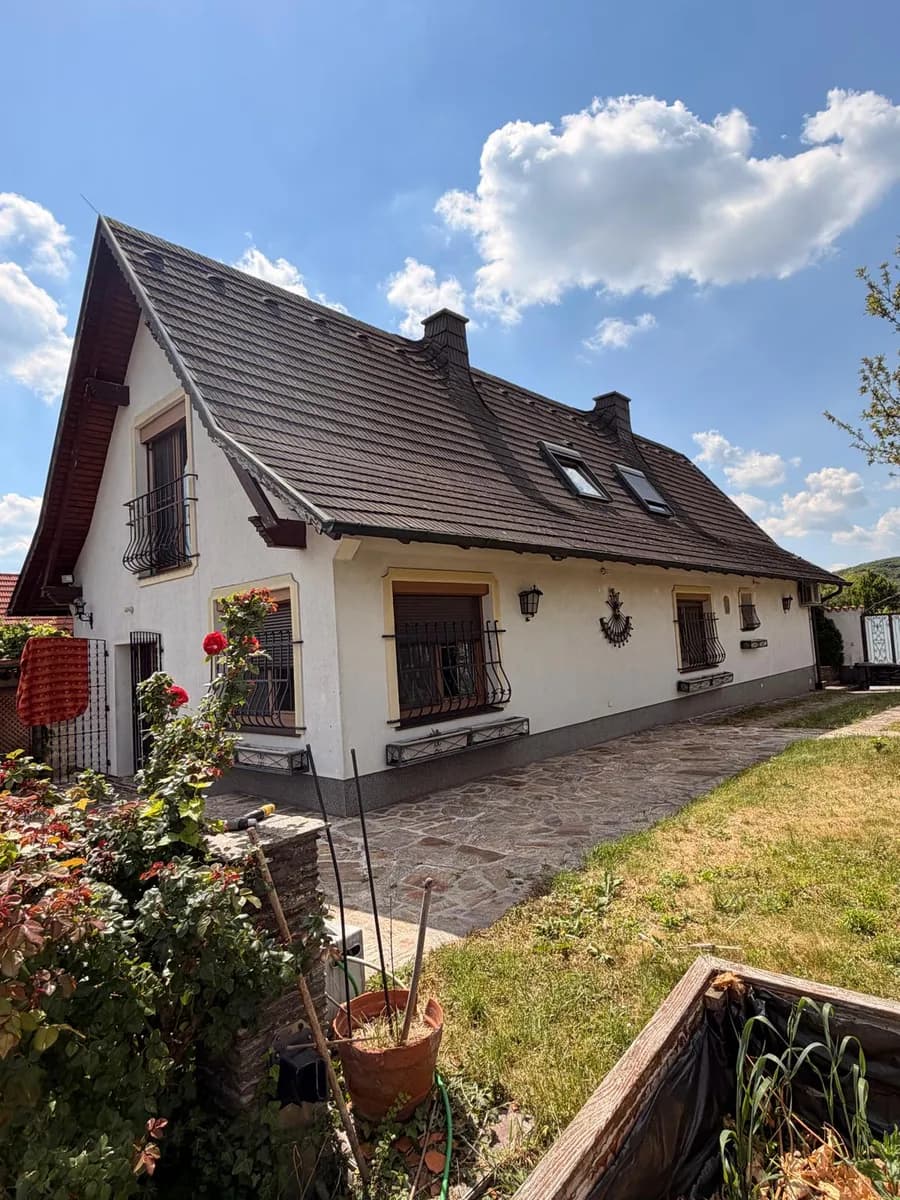 4-Zimmer-Haus kaufen in Neusiedl am See – 166 m², € 435.000