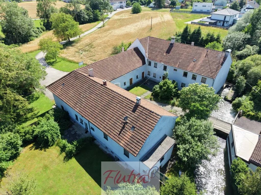 Grundstück kaufen in Wels-Land – 1 590 m², € 449.000