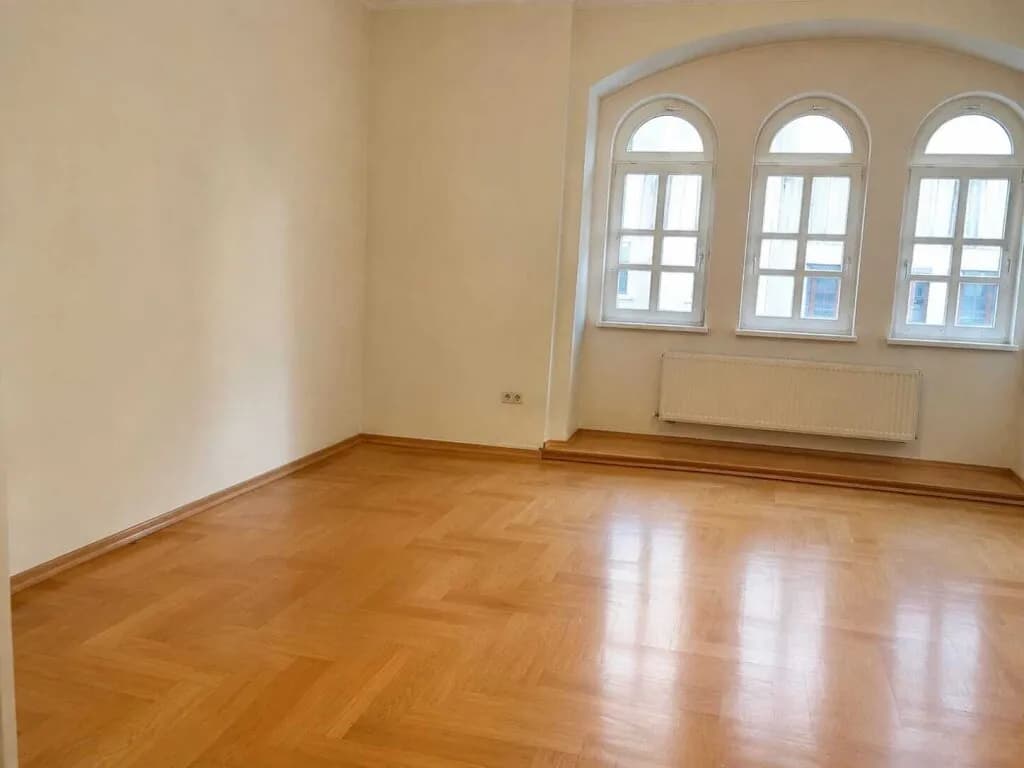 4-Zimmer-Gewerbeimmobilie mieten in Villach – 170 m², € 1.160