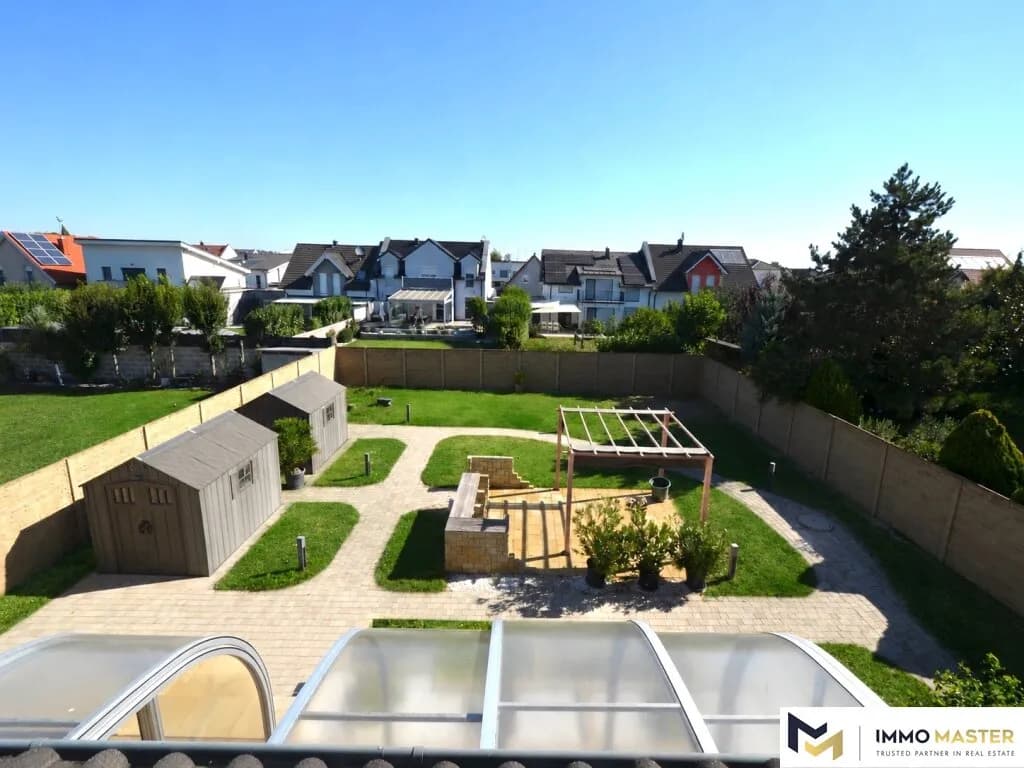 6-Zimmer-Haus kaufen in Neusiedl am See – 240 m², € 770.000