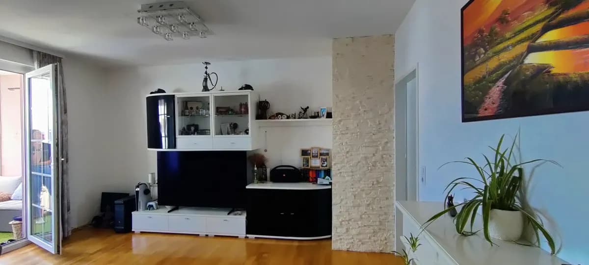 2-Zimmer-Wohnung kaufen in Wiener Neustadt – 72 m², € 197.000