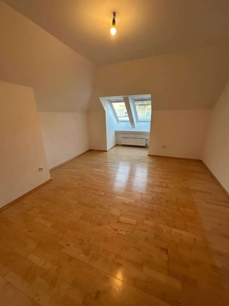 4-Zimmer-Wohnung mieten in Hollabrunn – 103 m², € 873