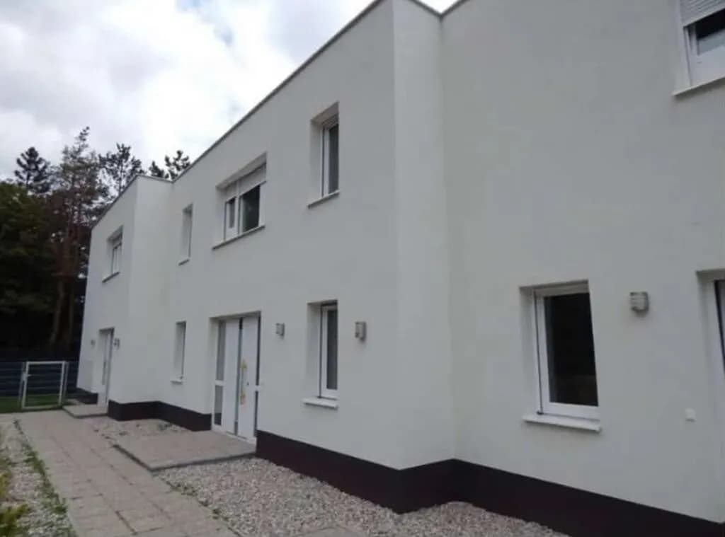 4-Zimmer-Wohnung mieten in Wiener Neustadt Land – 110 m², € 1.690