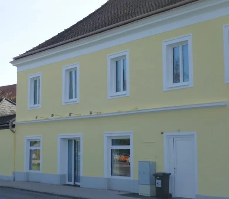 3-Zimmer-Wohnung mieten in Wiener Neustadt – 105 m², € 1.256