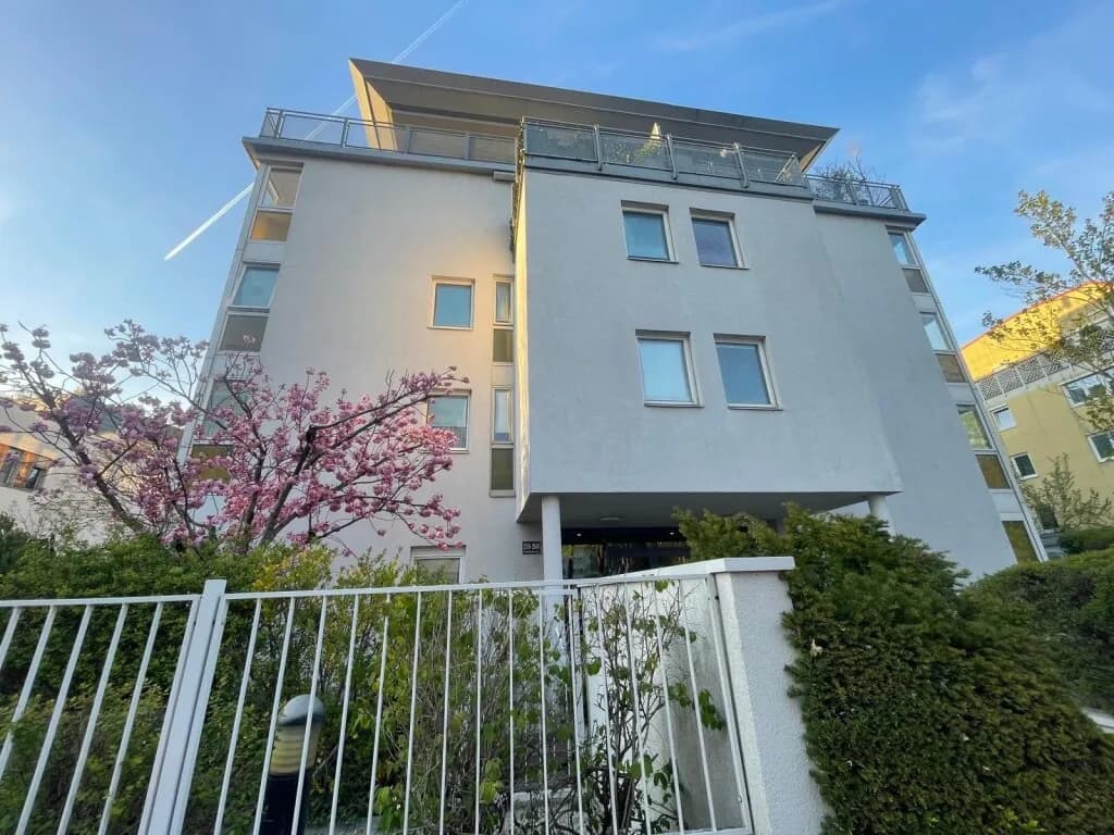 3-Zimmer-Wohnung mieten in Wien – 82 m², € 1.599