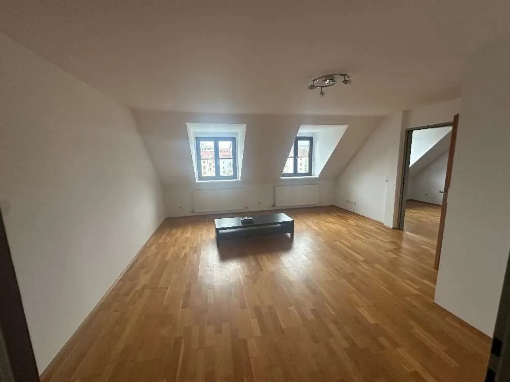 1-Zimmer-Wohnung mieten in Steyr – 50 m², € 510