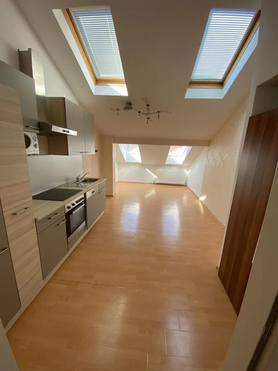 2-Zimmer-Wohnung mieten in Linz Land – 41 m², € 595